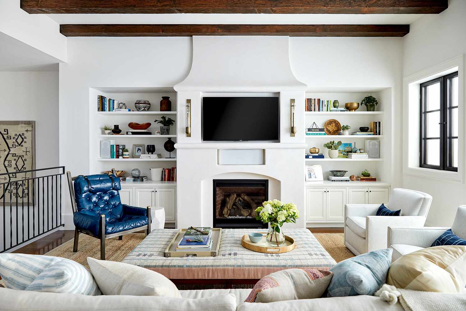How To Decorate Built-In Shelves In Living Room