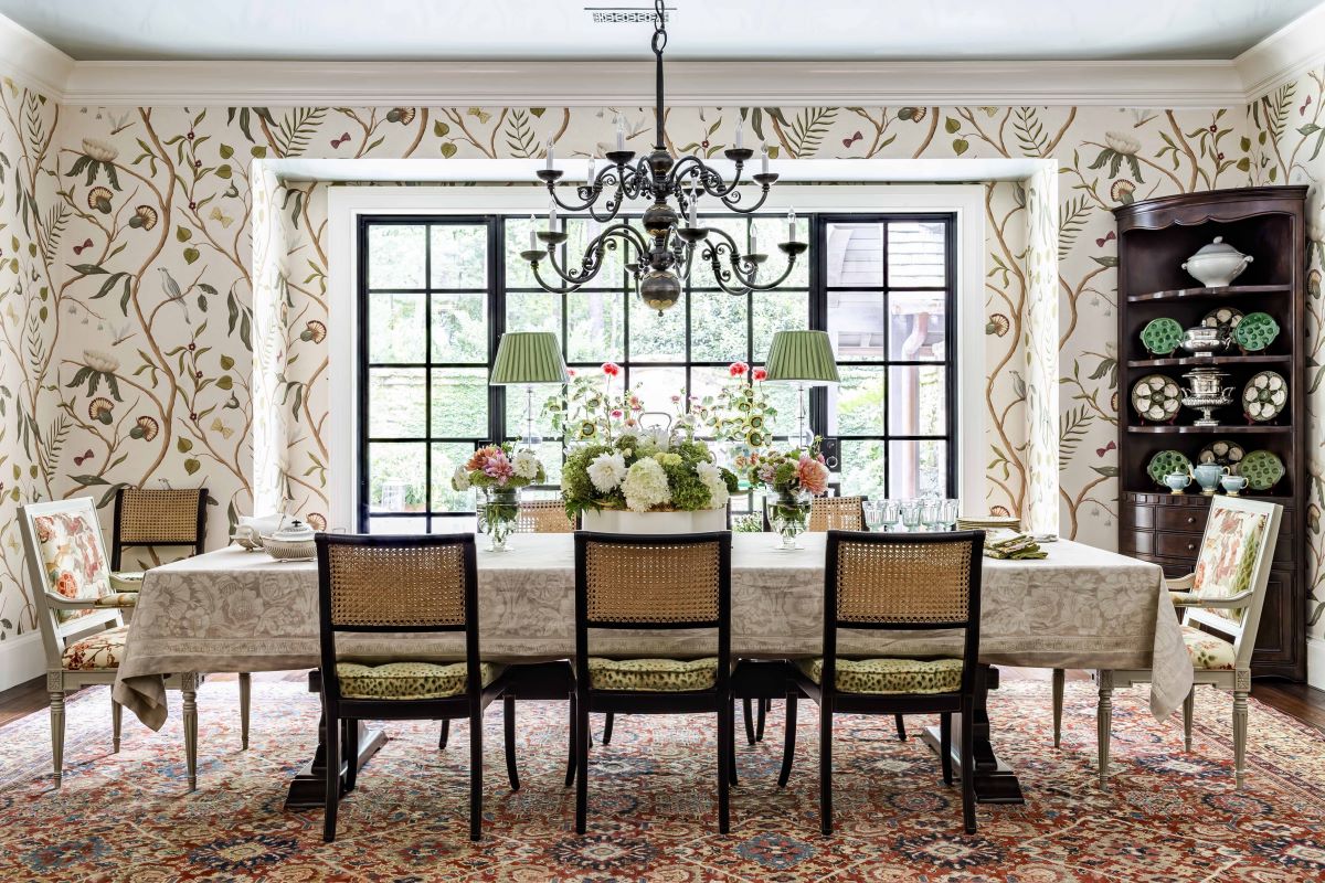 How To Decorate Dining Room