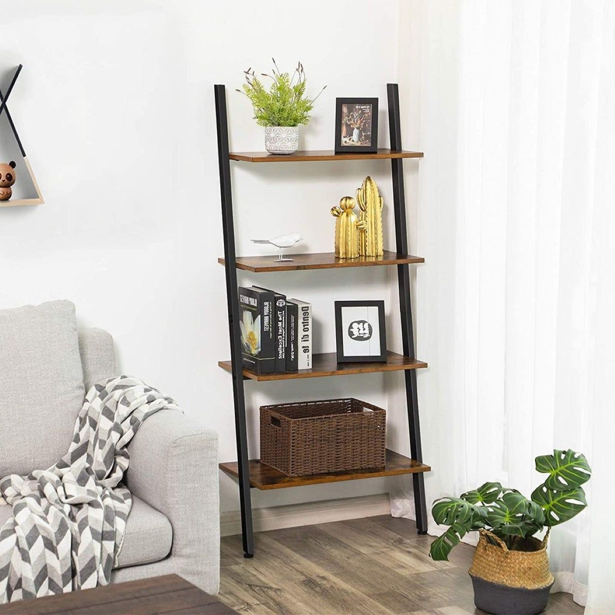 How To Decorate Ladder Shelves