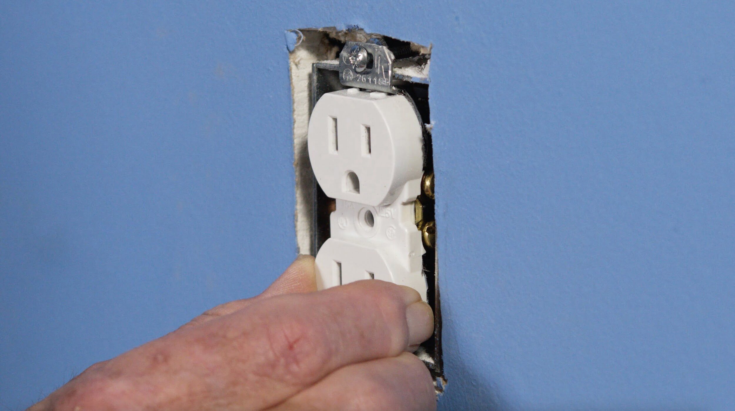 How To Fix Loose Electrical Box