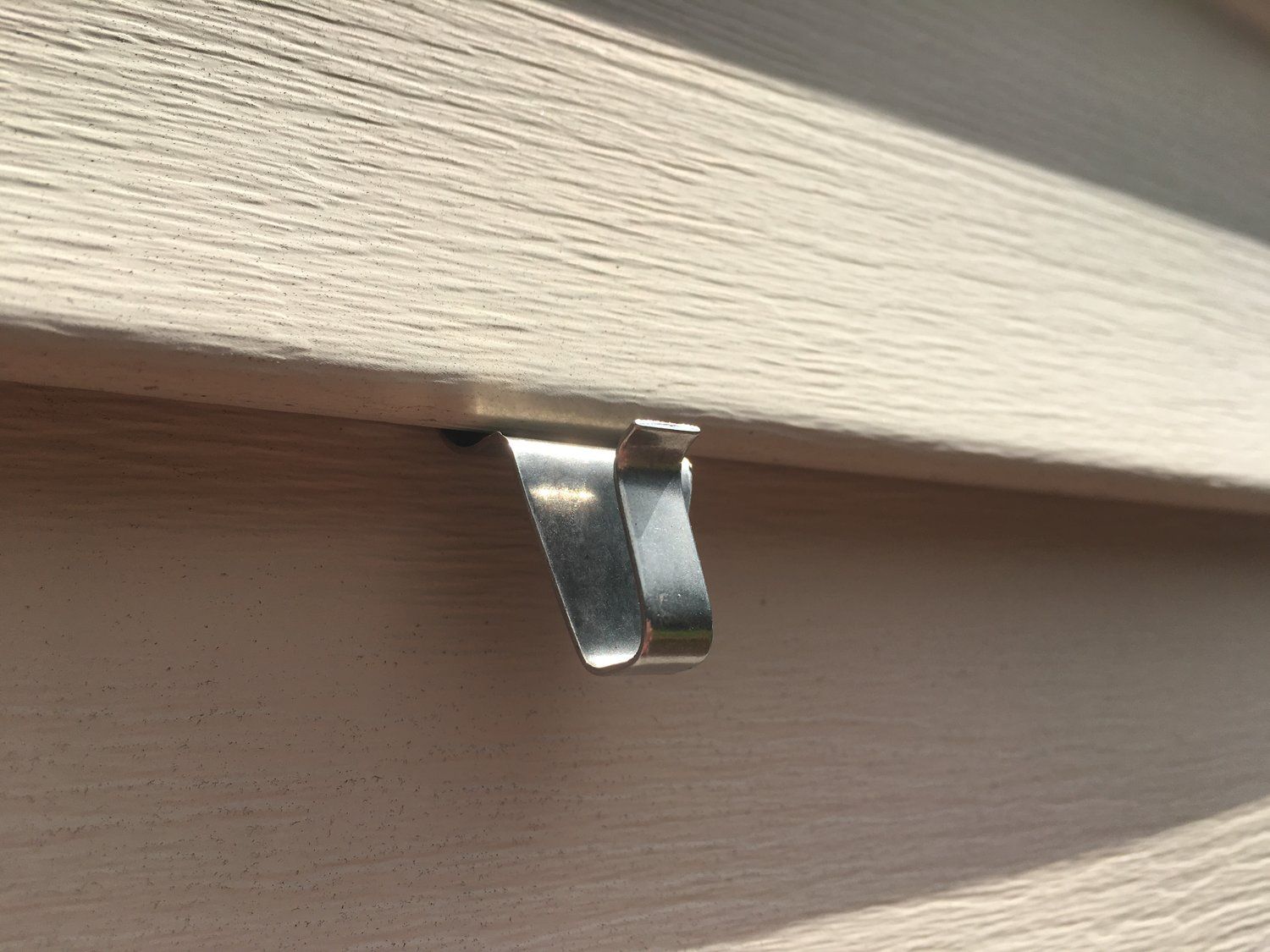 How To Hang Something On Vinyl Siding