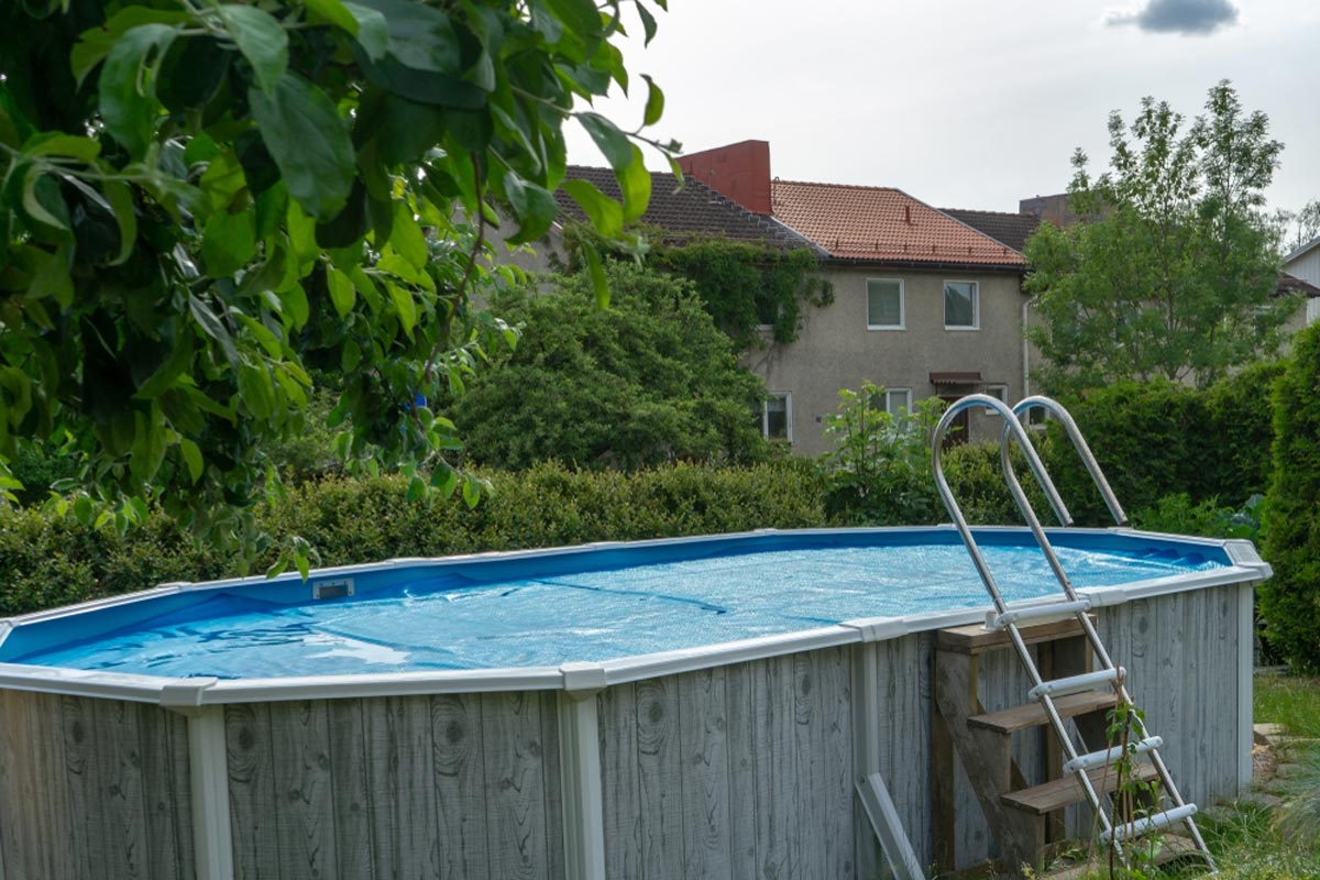 How To Install An Above Ground Pool Ladder
