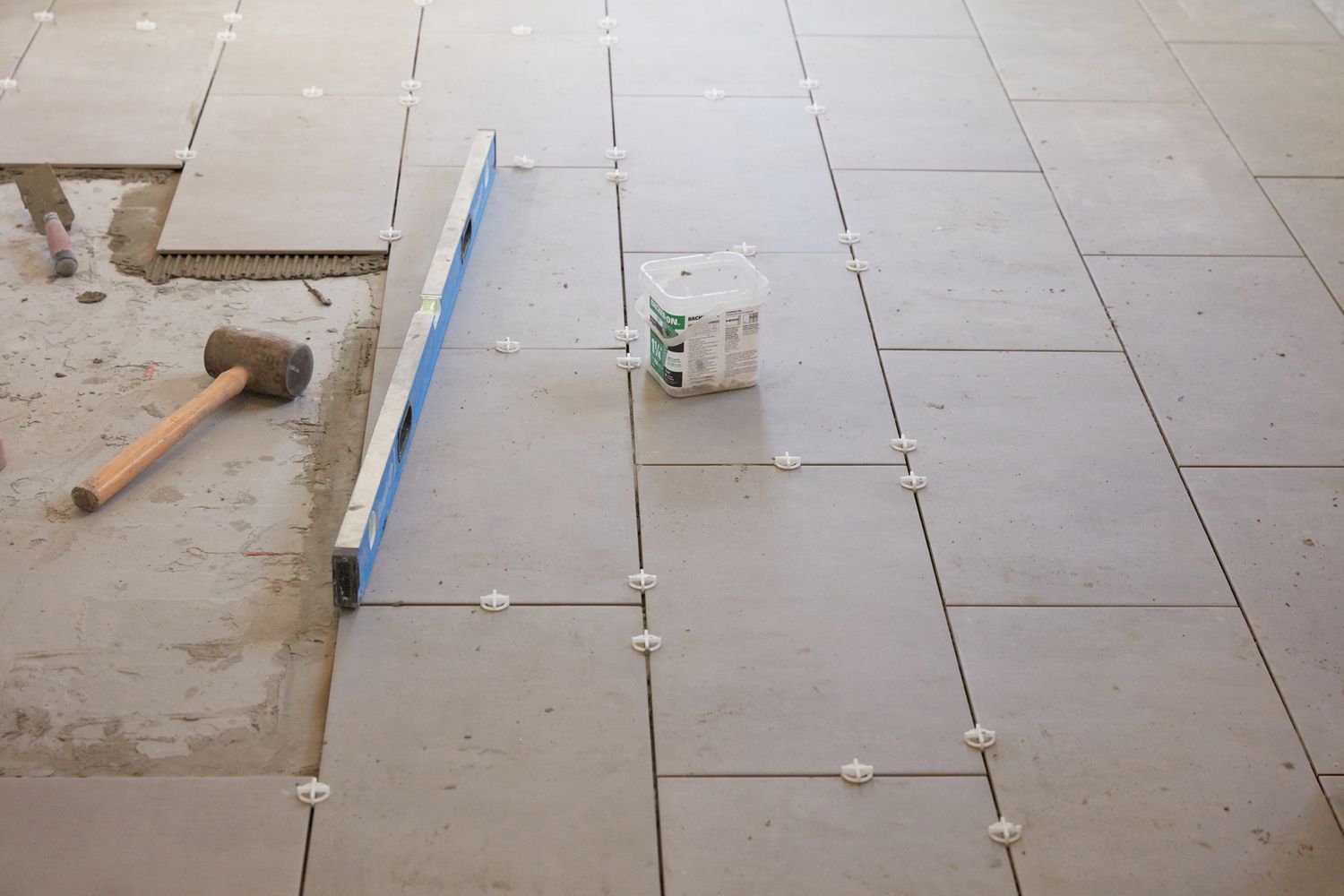 How To Lay A Ceramic Tile Floor