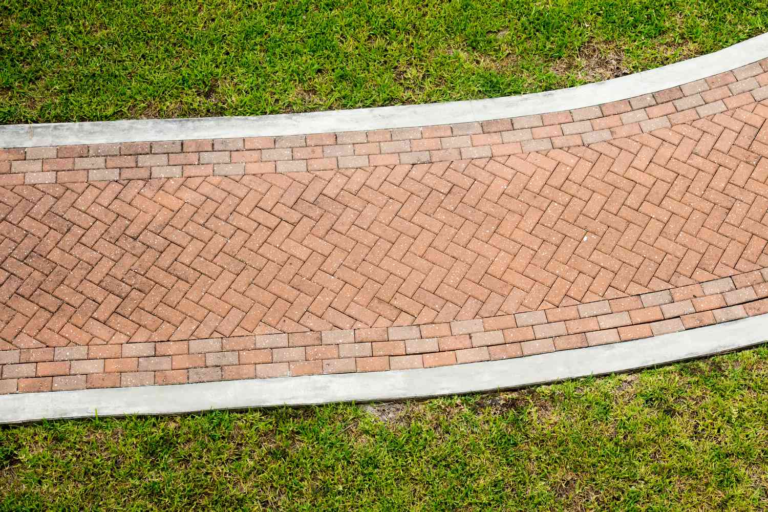 How To Lay Brick Paver Walkway Patterns For A Custom Look