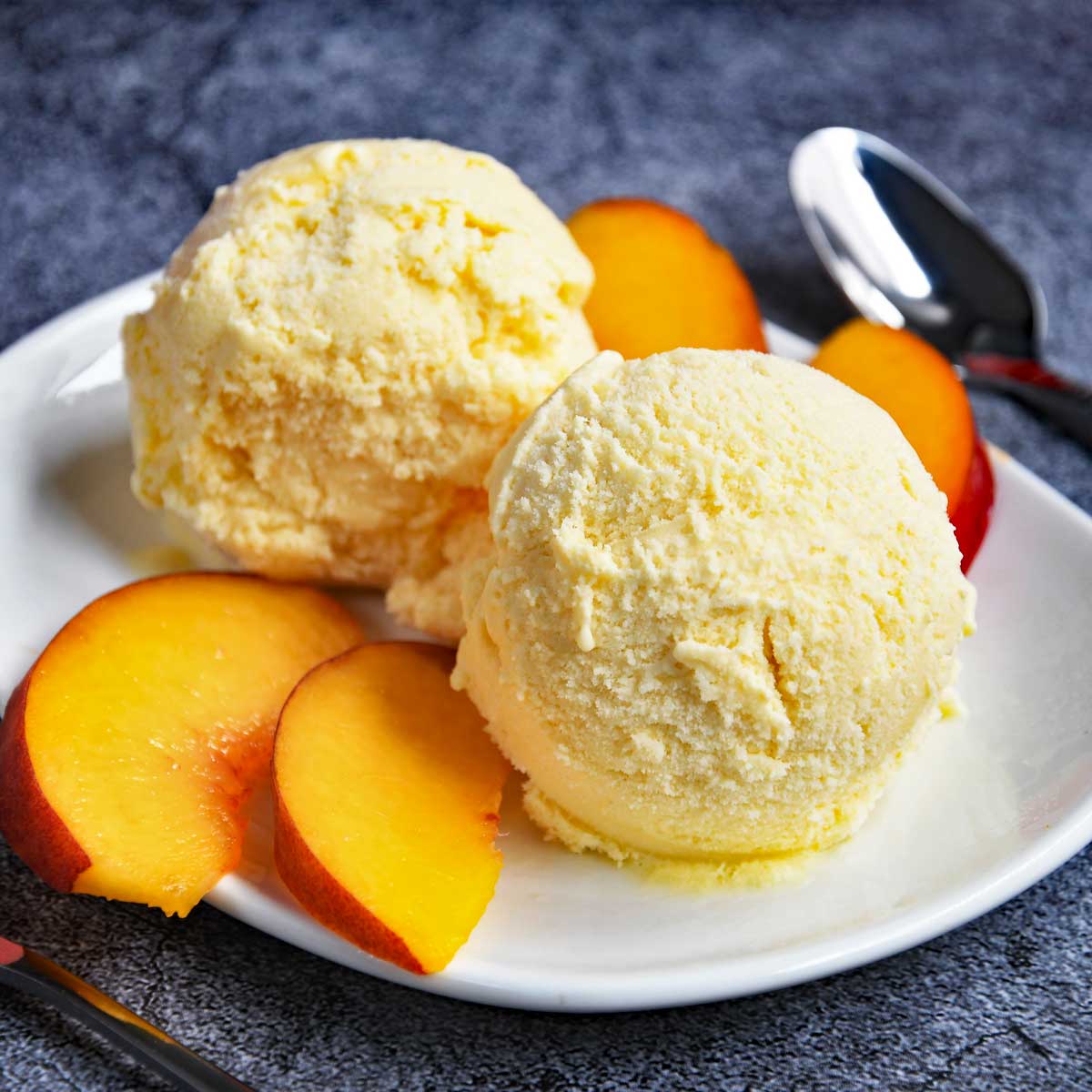 How To Make Peach Ice Cream Without An Ice Cream Maker