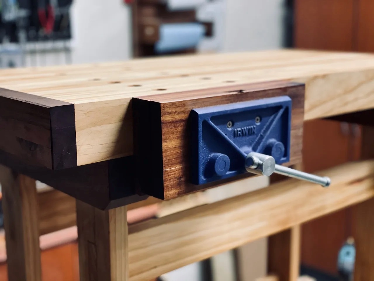 How To Mount A Woodworking Vise