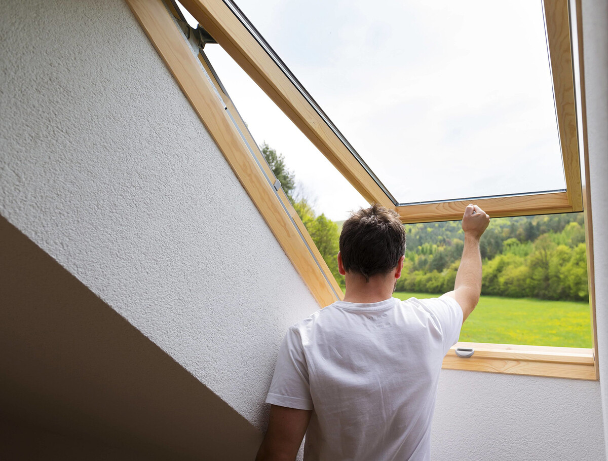 How To Open A Skylight