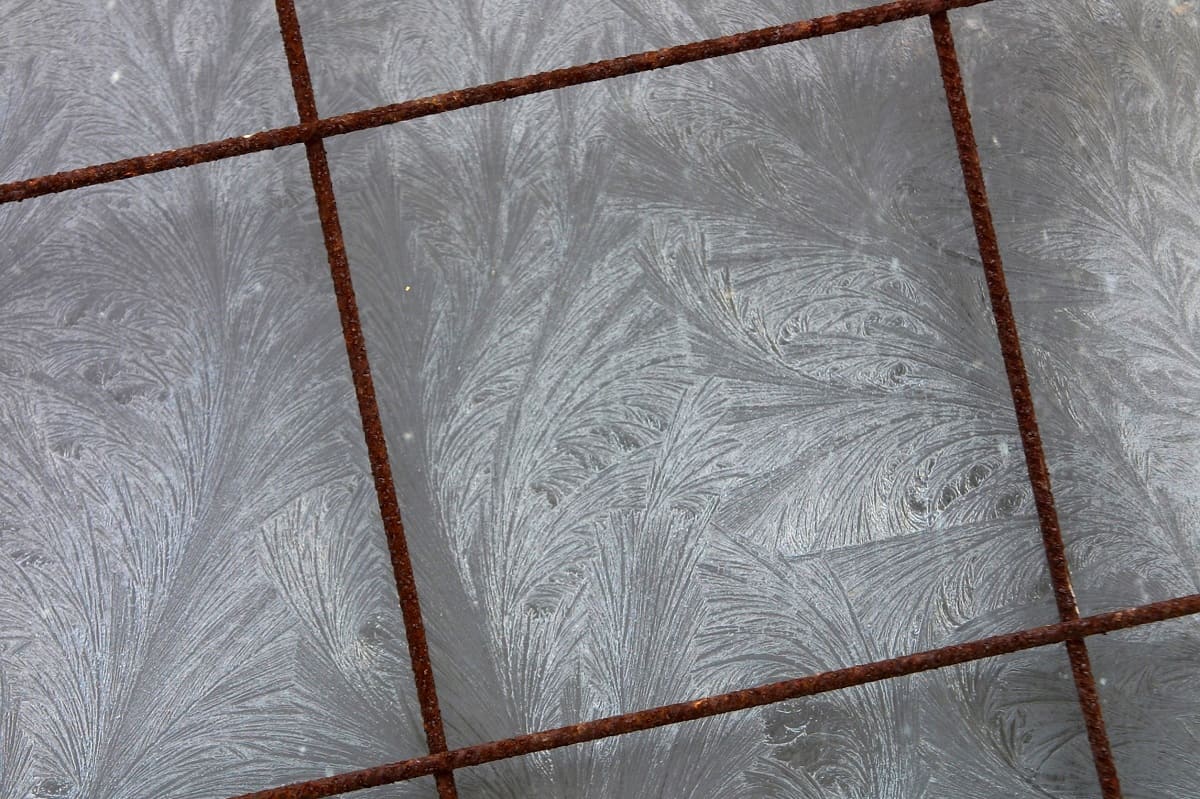 How To Remove Hairspray From Tile Floor