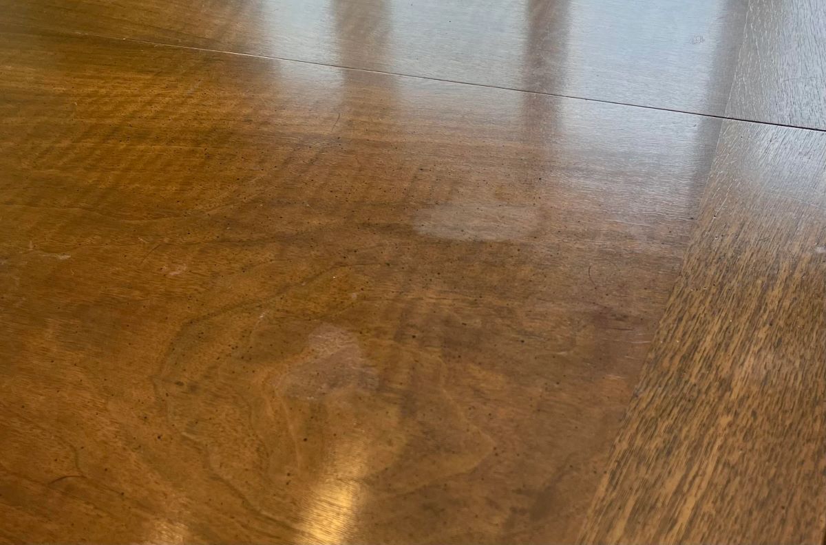 How To Remove The Cloudy Finish On A Dining Room Table