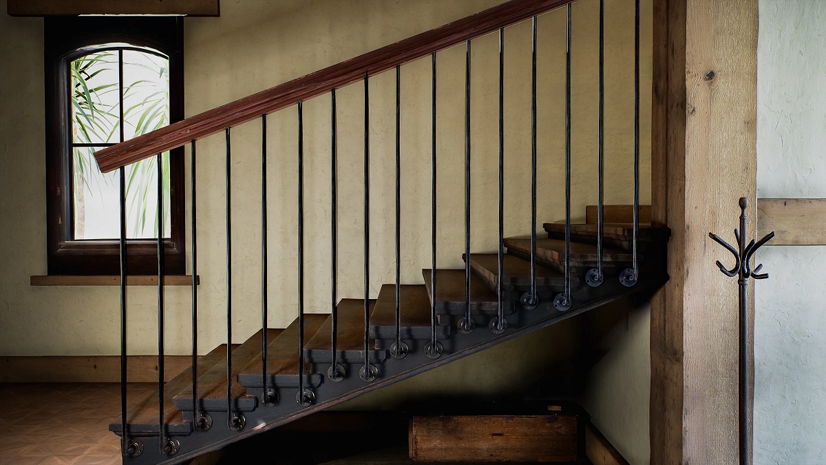 How To Space Balusters On Stairs