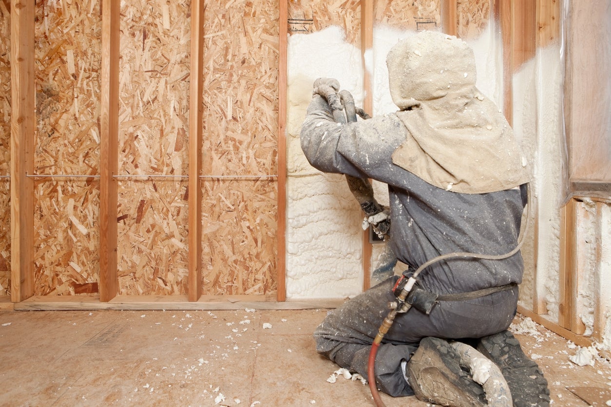 How To Spray Insulation In Walls