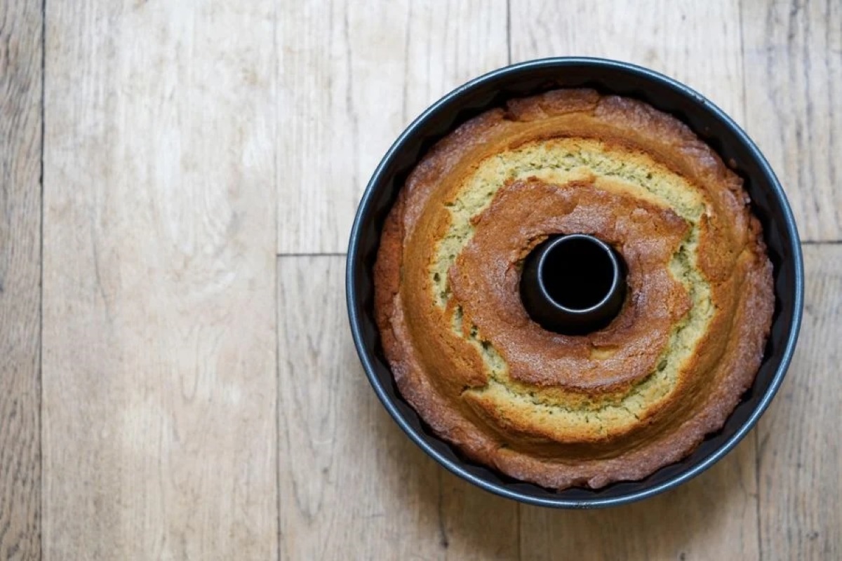 How To Store A Bundt Cake Overnight