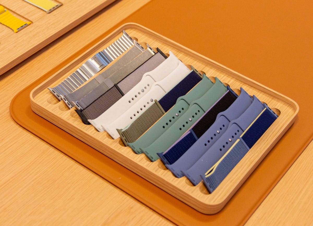 How To Store Apple Watch Bands