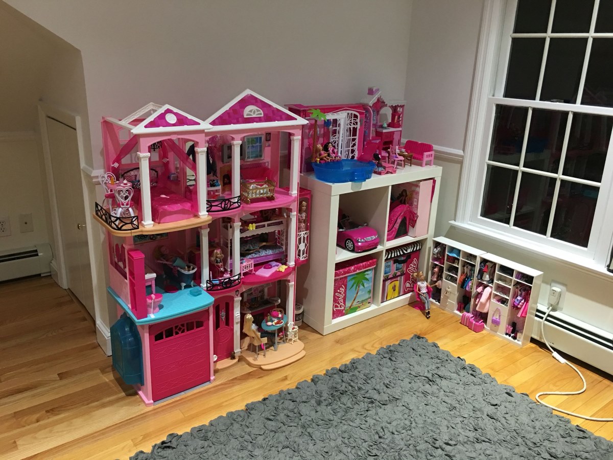 How To Store Barbie Dream House