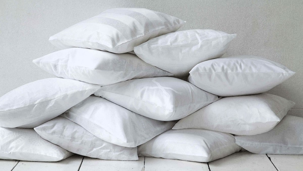 How To Store Bed Pillows