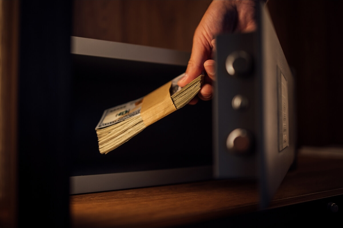 How To Store Cash Safely At Home