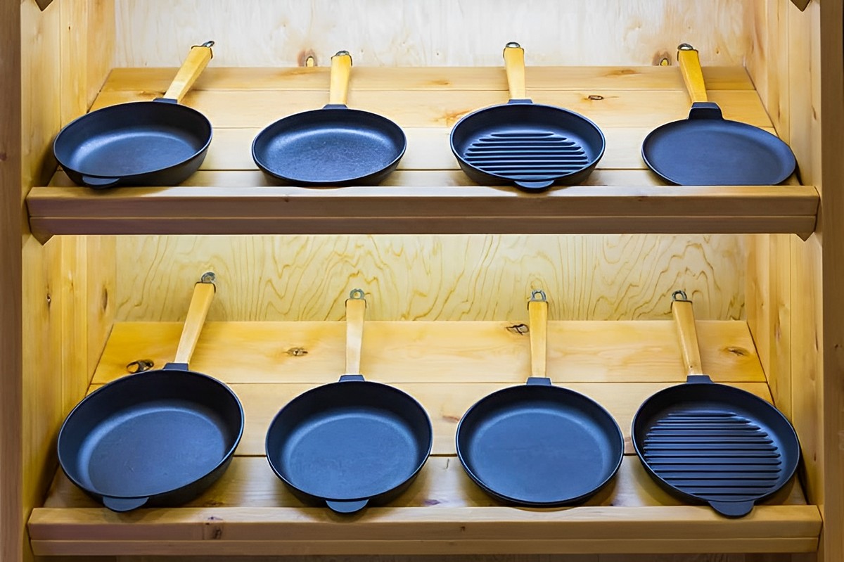 How To Store Cast Iron Pans Long Term