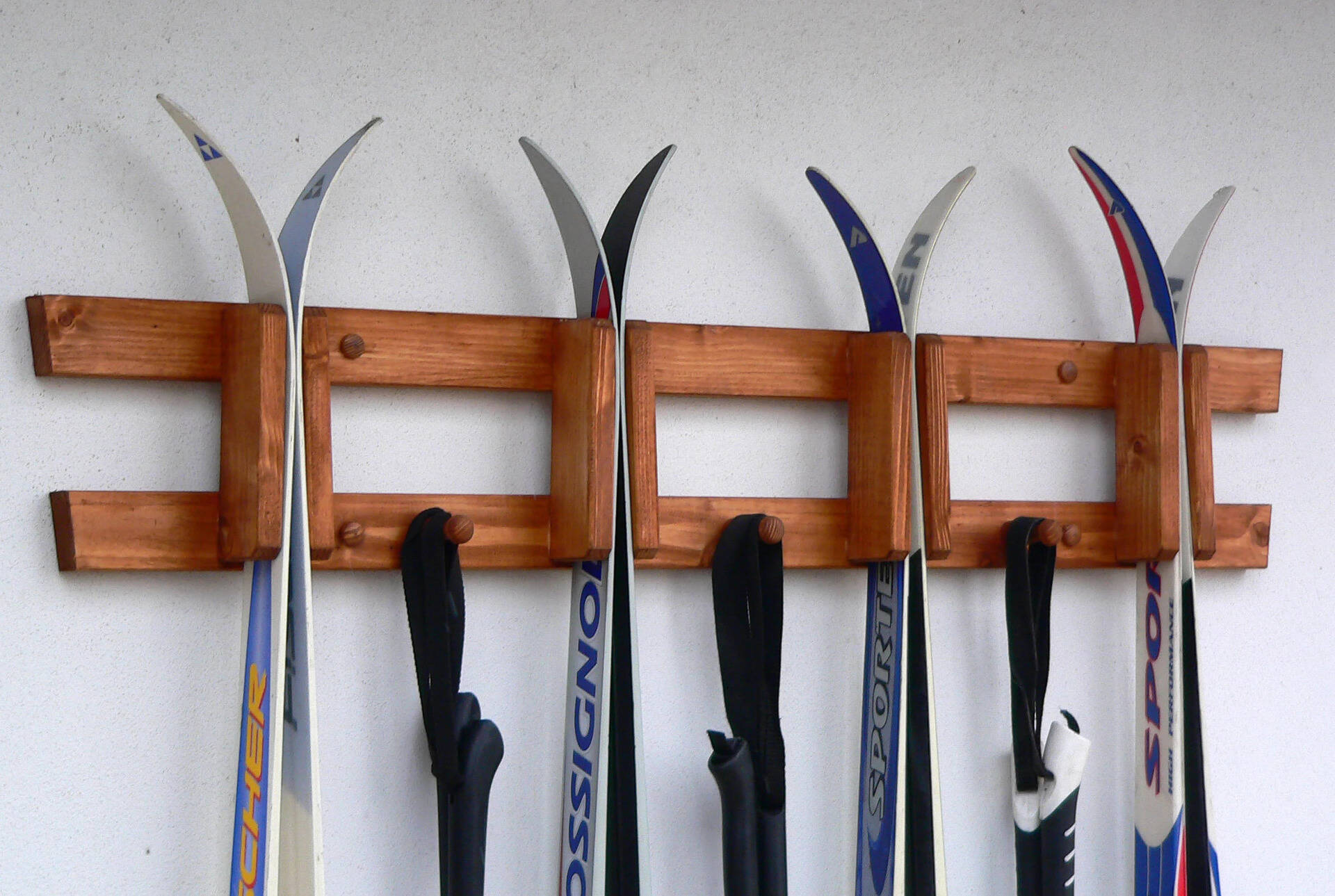 How To Store Cross Country Skis