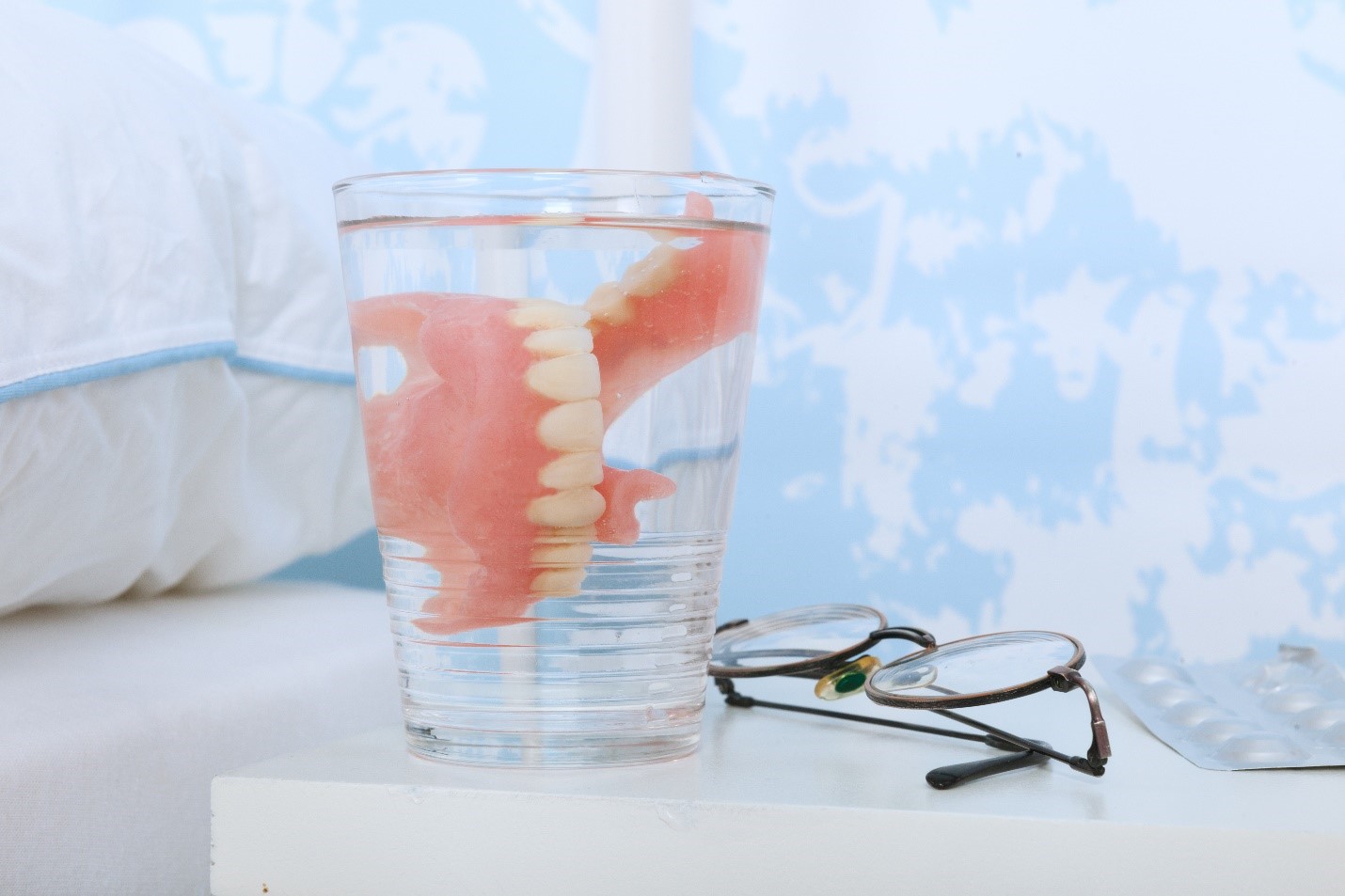 How To Store Dentures