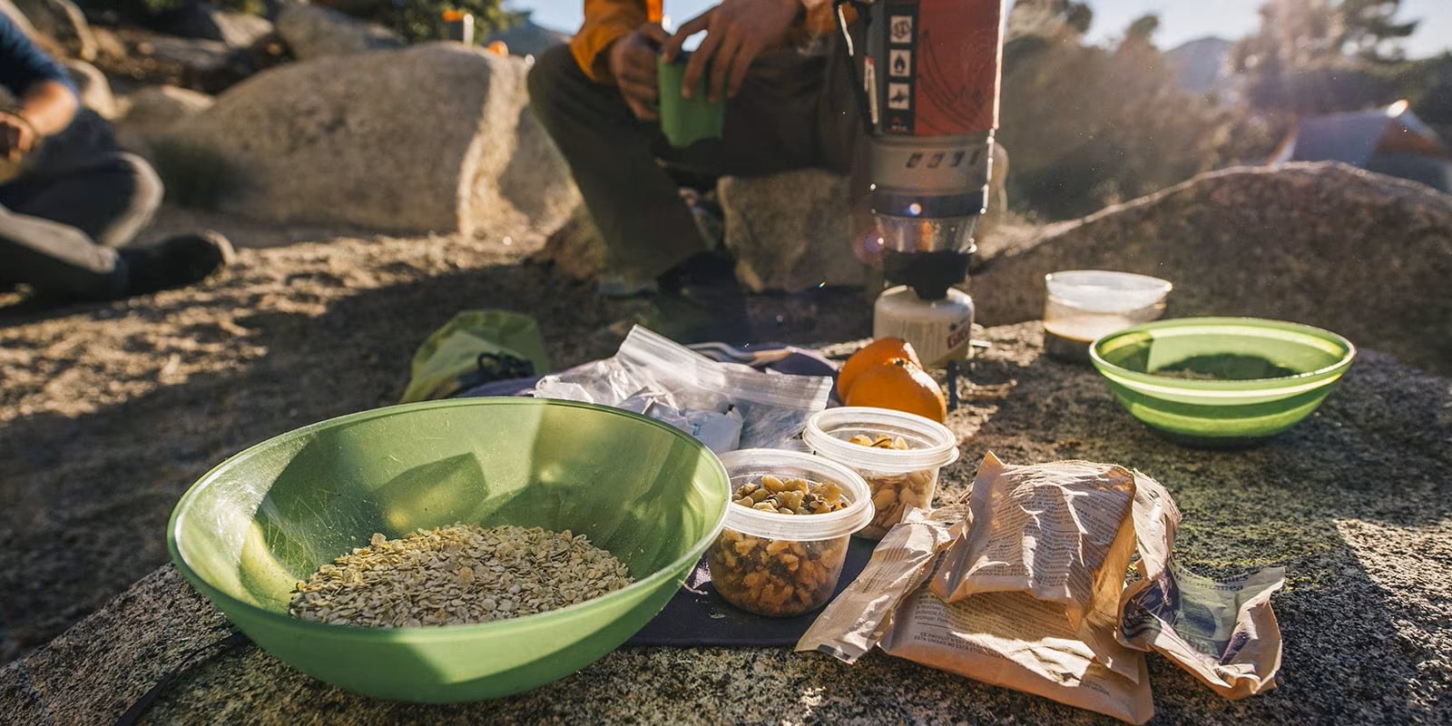 How To Store Food While Backpacking