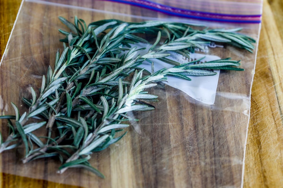How To Store Fresh Rosemary In The Freezer
