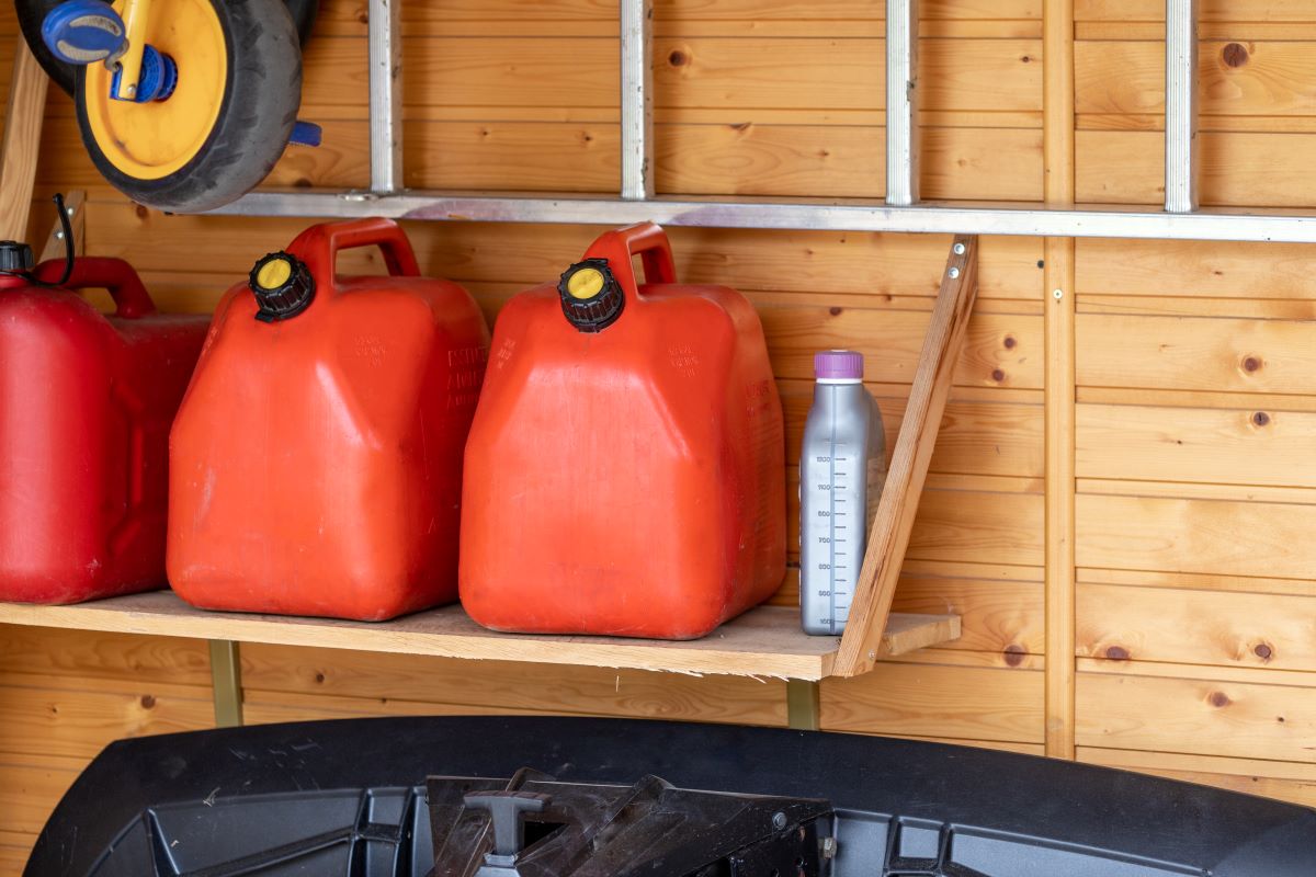 How To Store Gas In A Hot Garage