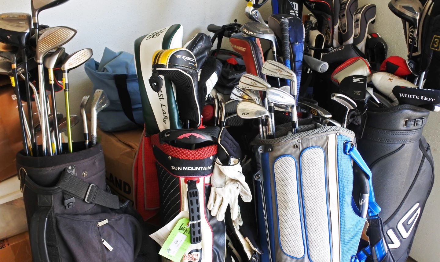 How To Store Golf Clubs In Garage