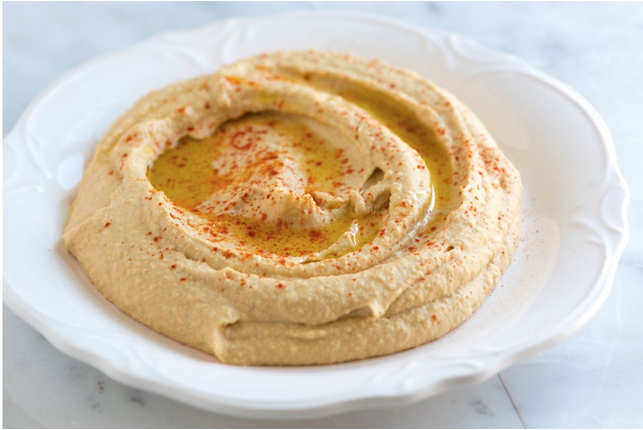 Как делать хумус. Хумус с тахини. Хумус израильский классический. Хумус тхина пита. Еврейская кухня хумус.