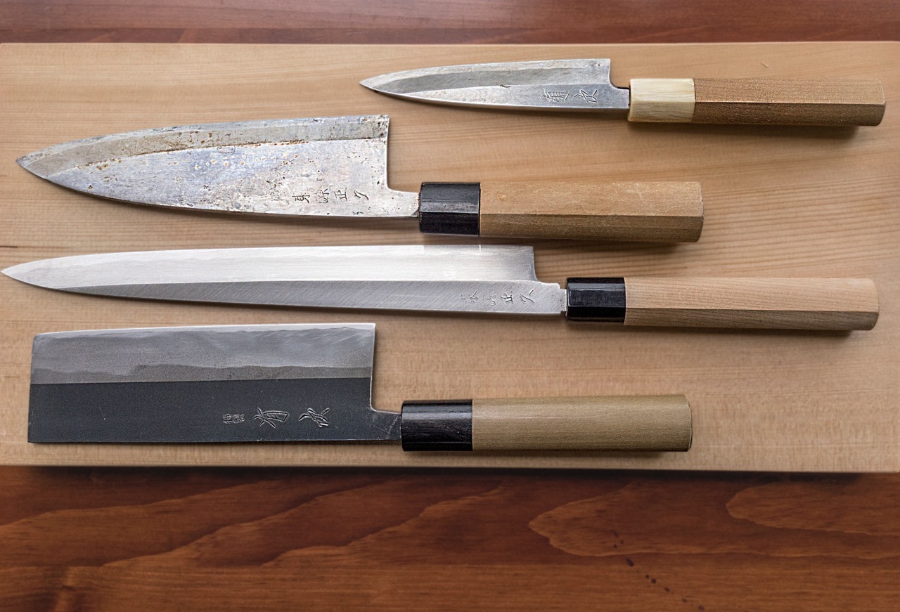 How To Store Japanese Knives