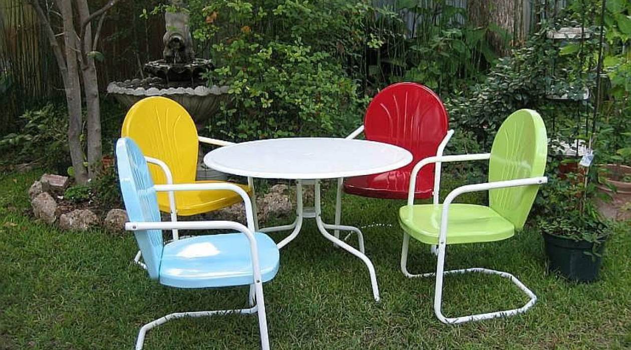 How To Store Lawn Chairs