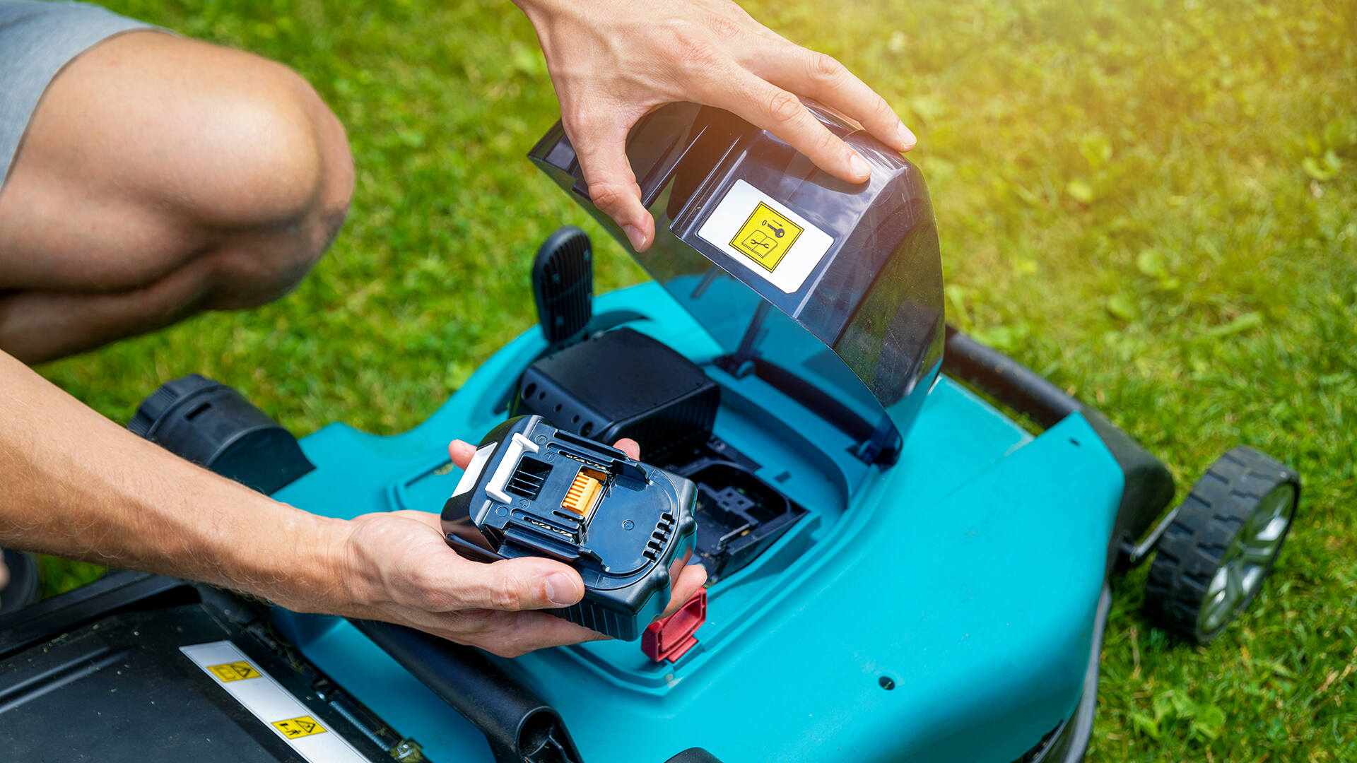 How To Store Lawn Mower Battery For Winter