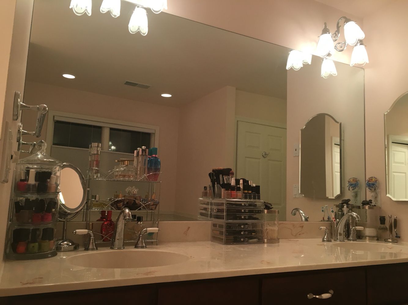 How To Store Makeup In A Small Bathroom
