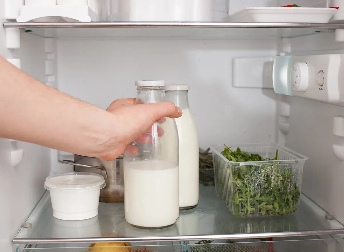 How To Store Milk In Fridge