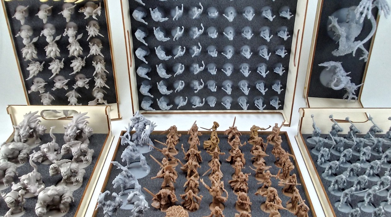 How To Store Miniatures