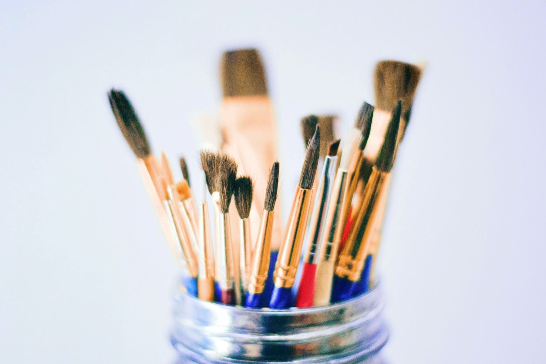 How To Store Oil-Based Paint Brushes Overnight