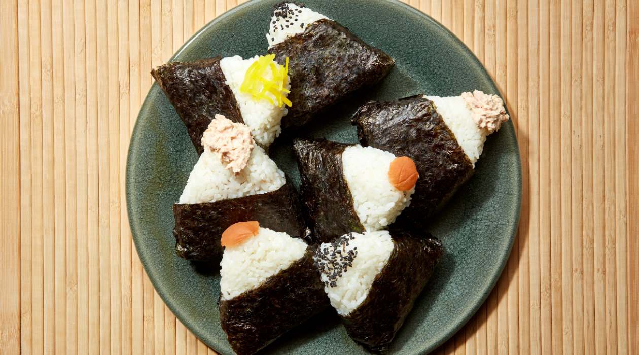 How To Store Onigiri