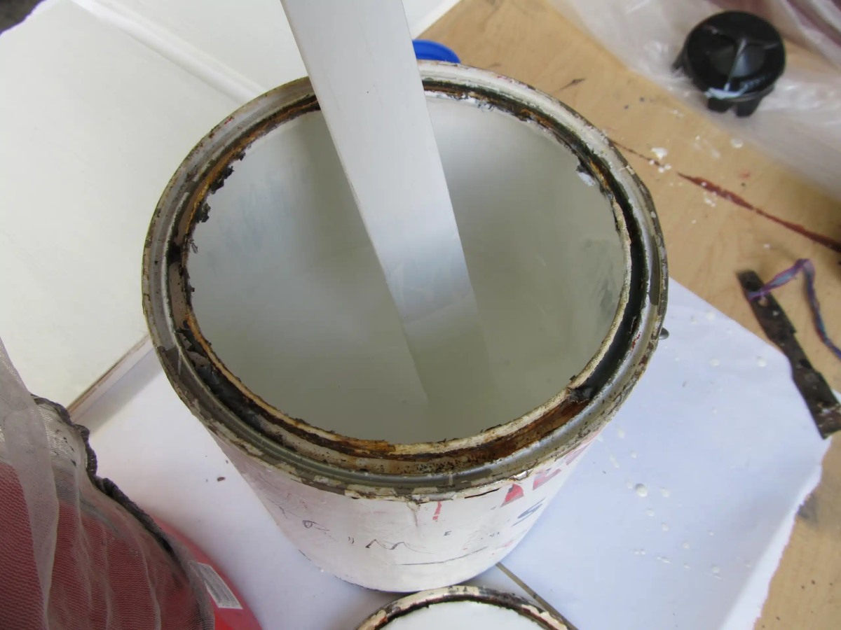 How To Store Paint When Can Is Rusted