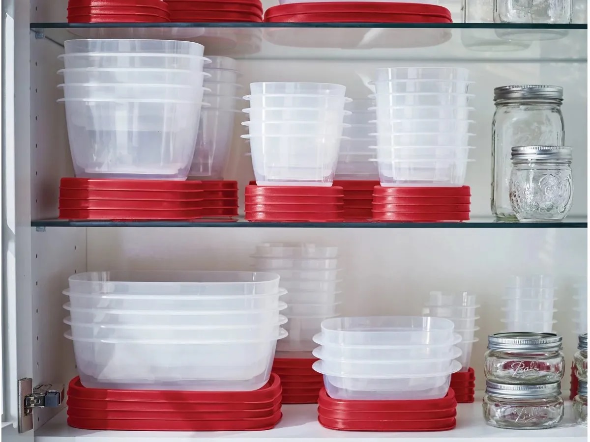 How To Store Plastic Containers And Lids