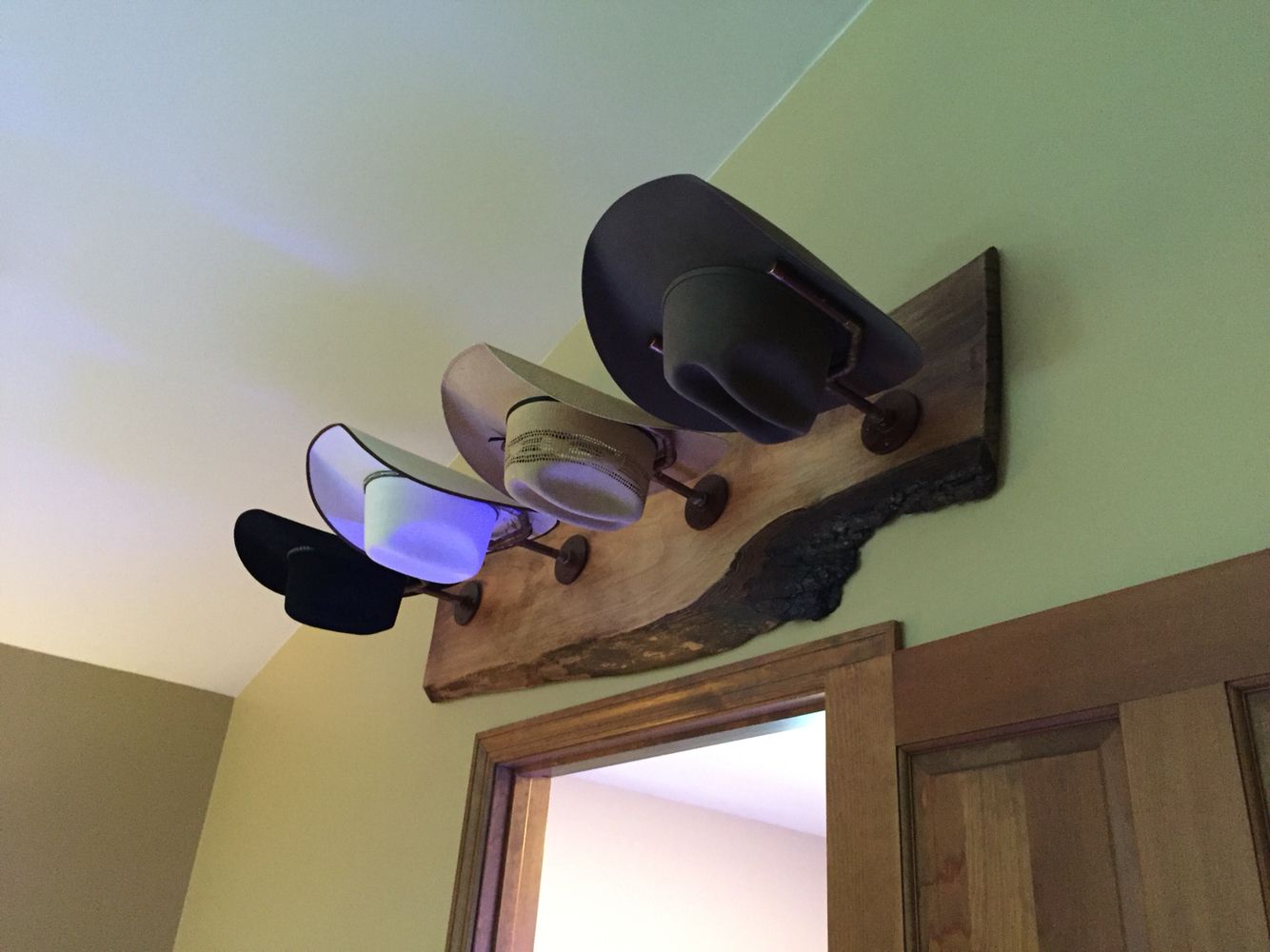 6 Shelf Hanging Closet Cowboy Hat Rack – Boxy Concepts