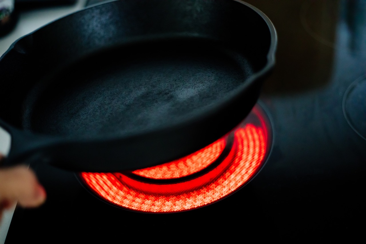 How To Use A Cast Iron Skillet On A Glass Top Stove