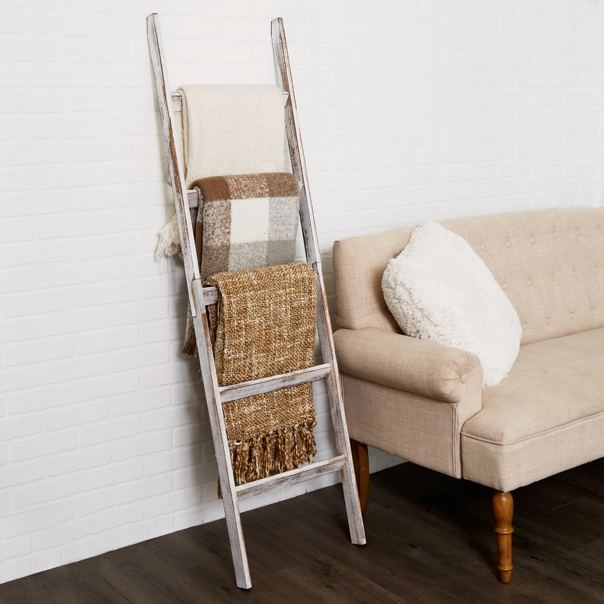 How To Use Blanket Ladder
