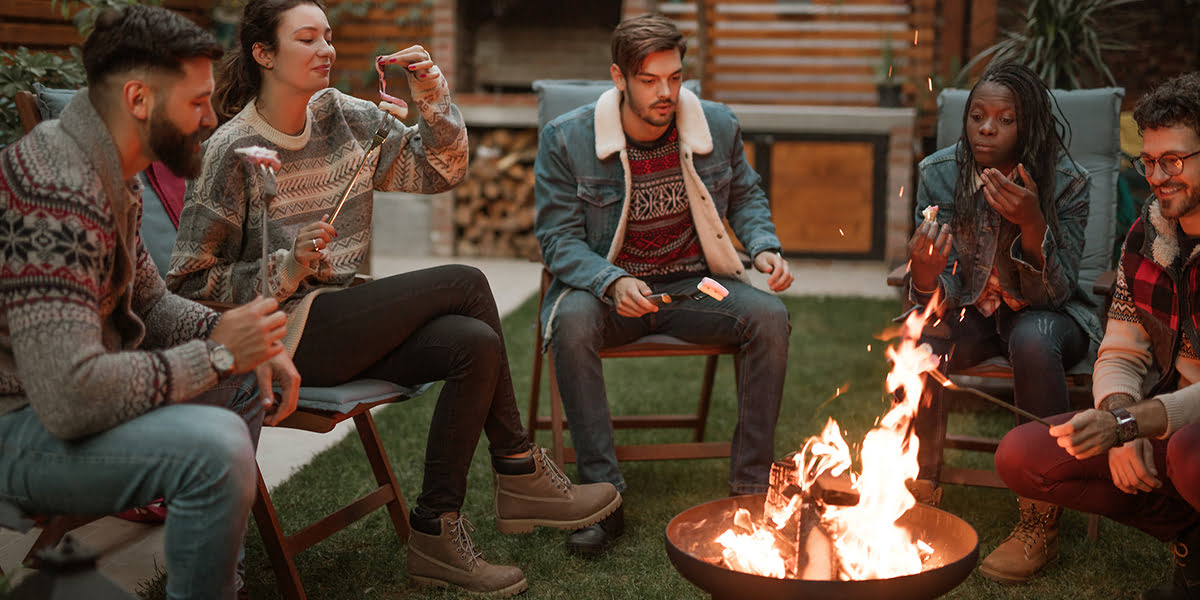 Learn These Firepit Safety Tips To Build A Bonfire The Right Way