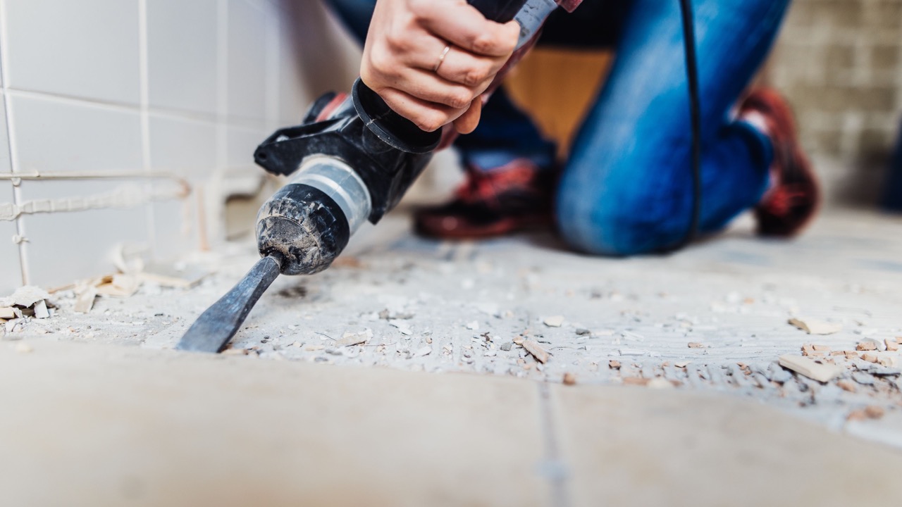 Our Guide To Removing And Replacing Tile Floors With Hardwood