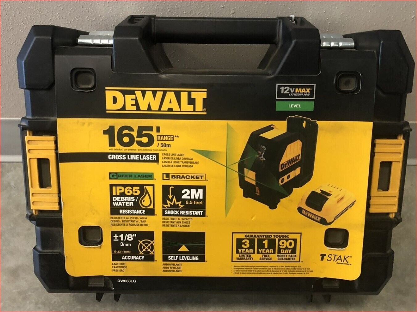 What Comes With Dewalt Laser Level 165 Ft. Box