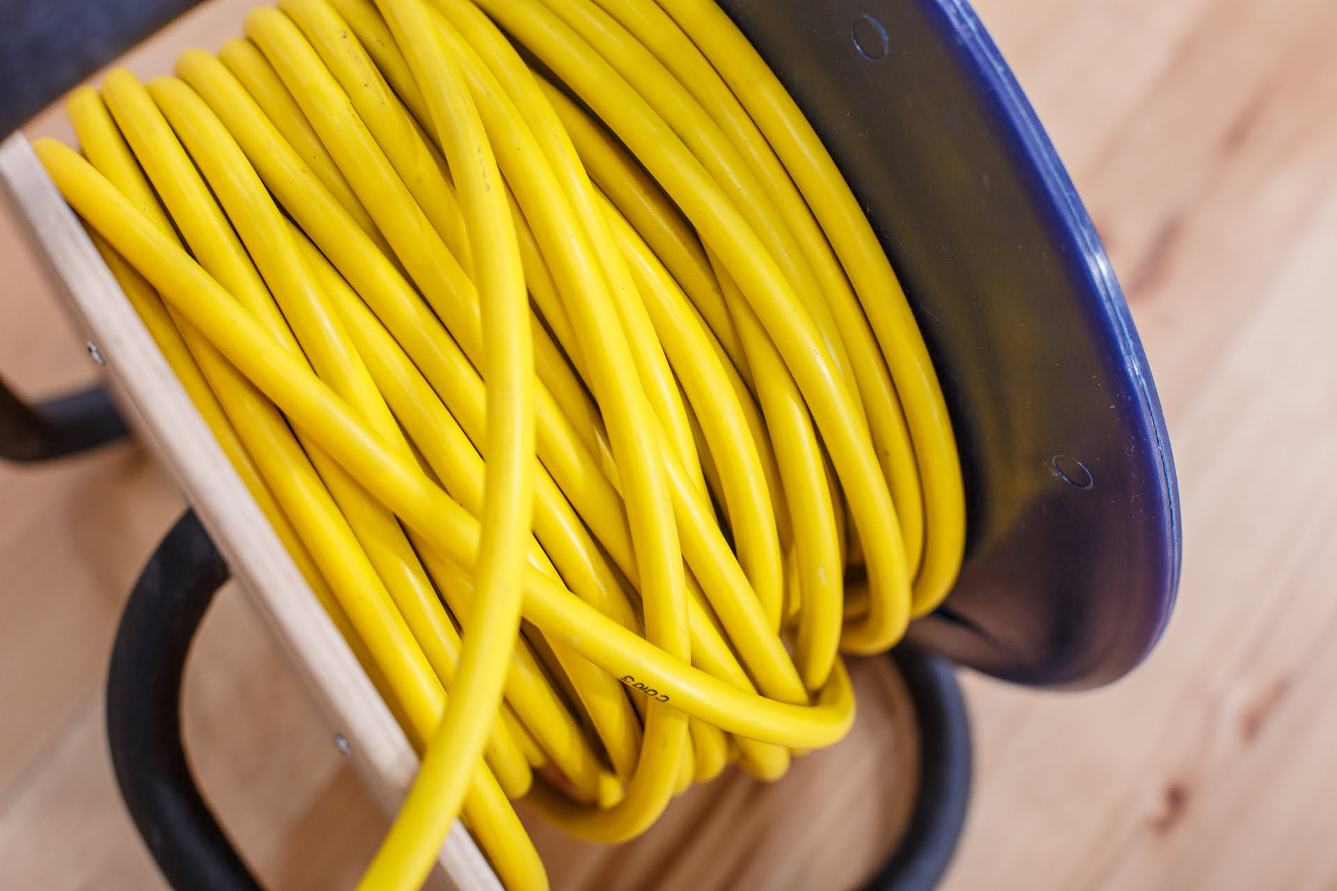 Can Extension Cords Get Wet?