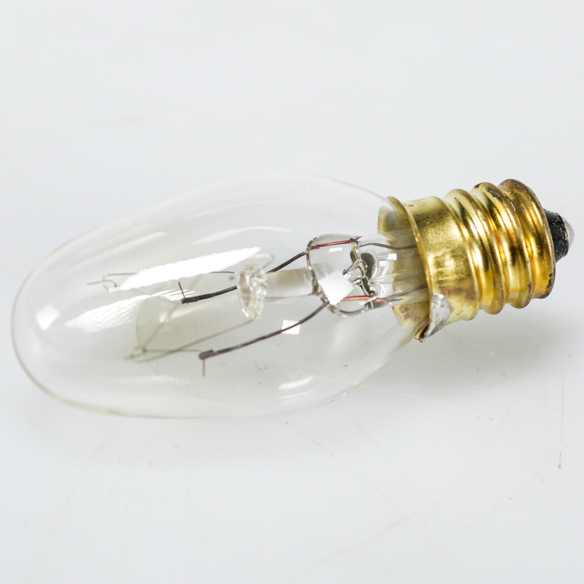 What Kind Of Light Bulb Is Used For Refrigerator