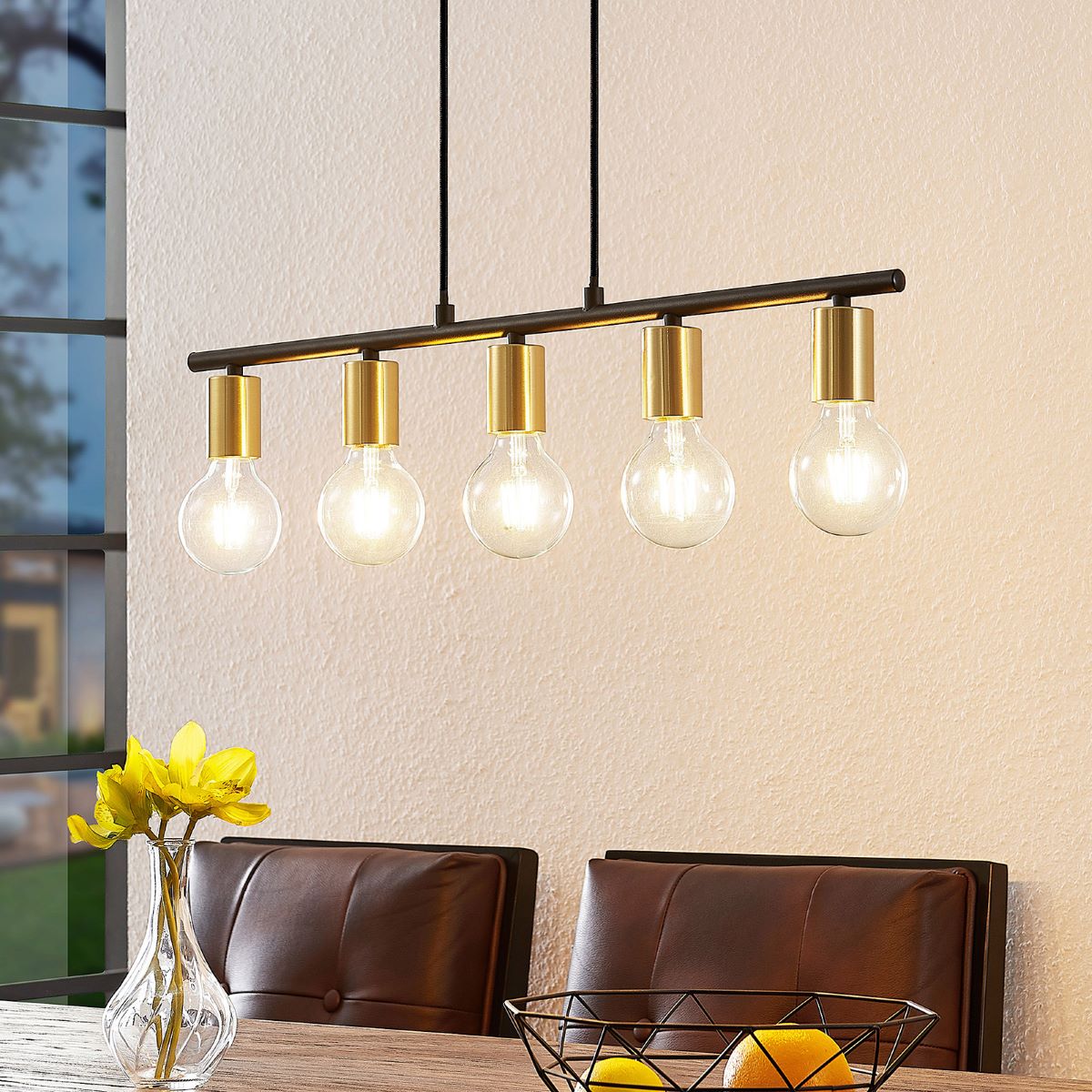 What Light Bulb Watt Is Best For Dining Room