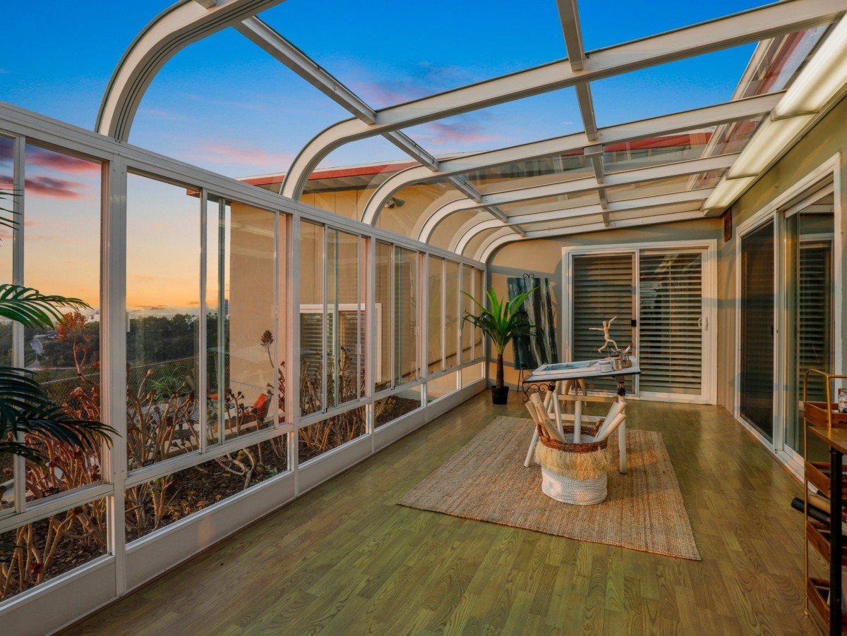 What’s A Solarium And How’s It Different From A Sunroom?