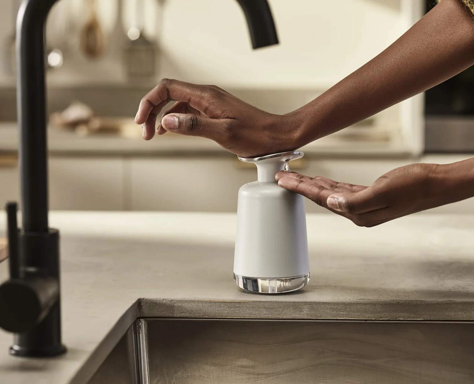 Where To Place Soap Dispenser On Kitchen Sink