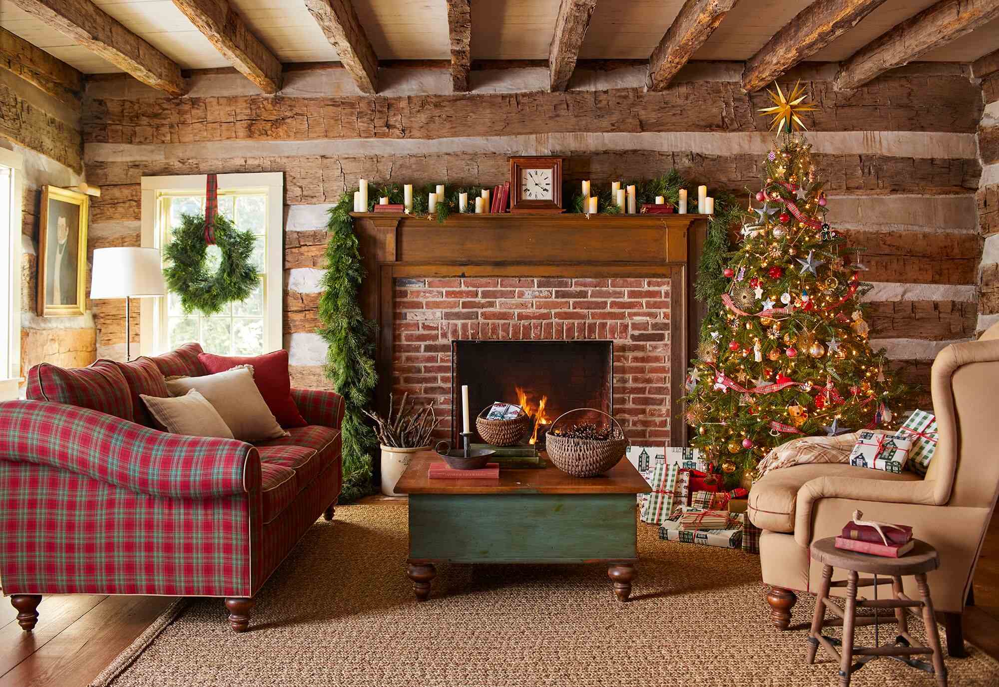 Where To Put Christmas Tree In Small Living Room